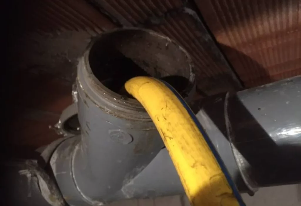 Dl Assainissement Travaux Dassainissement A Puget Sur Argens Debouchage Canalisation 5